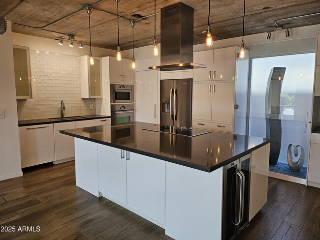 6930 E 3rd St in Scottsdale, AZ - Building Photo - Building Photo