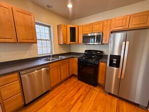 6204 S Claremont Ave in Chicago, IL - Building Photo - Building Photo