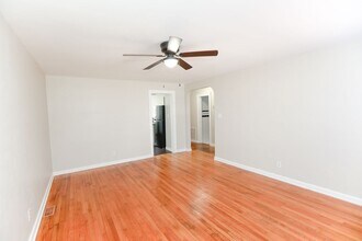 9262 Coleman Ave in Norfolk, VA - Building Photo - Building Photo