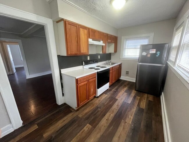 430 Thurston Rd in Rochester, NY - Building Photo - Building Photo