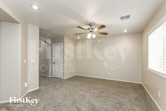 7427 Margollini St in Las Vegas, NV - Building Photo - Building Photo