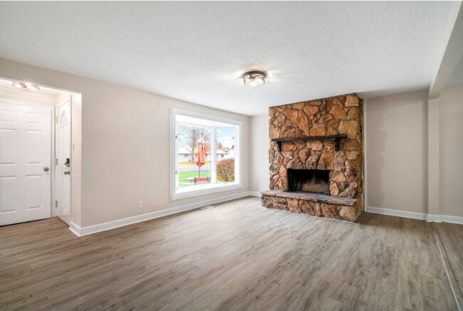 4723 W 89th Pl in Hometown, IL - Building Photo - Building Photo