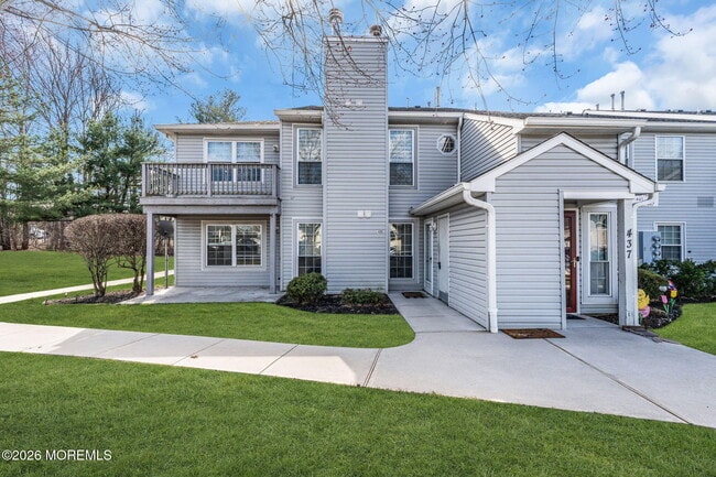 property at 435 Hancock Pl