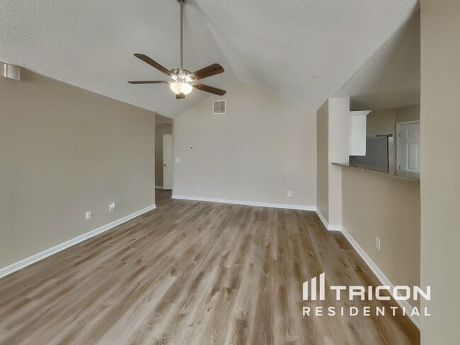8762 Edenton Way in Jonesboro, GA - Building Photo - Building Photo