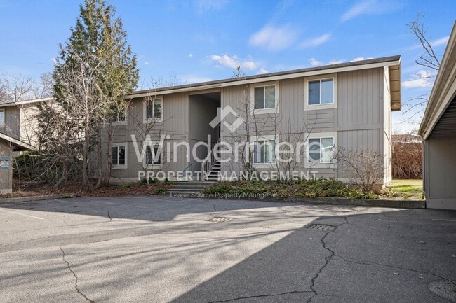 11308 E Mission Ave in Spokane Valley, WA - Building Photo - Building Photo