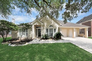 5527 Moss Meadow Ct in Sugar Land, TX - Building Photo