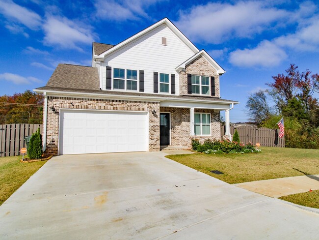 107 Verbena Wy in Madison, AL - Foto de edificio - Building Photo