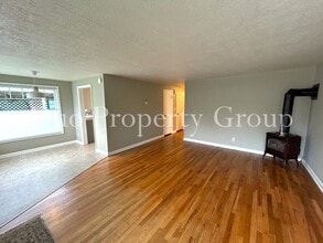 1385 Tyler St in Eugene, OR - Building Photo - Building Photo