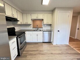 3715 Bonnybridge Pl in Ellicott City, MD - Building Photo