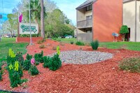 Compass Pointe photo'