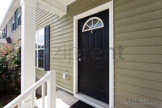 3352 Fort Collins Ln in Tallahassee, FL - Building Photo - Building Photo