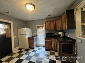 3429 2nd Ave S in Minneapolis, MN - Building Photo - Building Photo