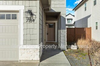 7184 W Riverwood St in Boise, ID - Building Photo - Building Photo