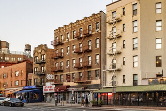 55 7th Ave S in New York, NY - Building Photo - Primary Photo