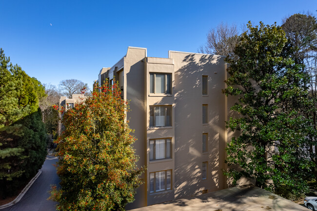 2769 Peachtree Rd NE in Atlanta, GA - Building Photo - Primary Photo