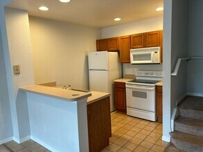 2611 Gala Rd N in Kissimmee, FL - Building Photo - Building Photo