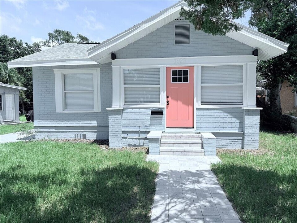 1922 23rd St S in St. Petersburg, FL - Building Photo