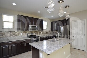270 N Scott Dr in Chandler, AZ - Building Photo - Building Photo