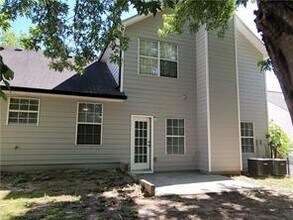 1752 Spring Hill Cove in Lithonia, GA - Building Photo - Building Photo