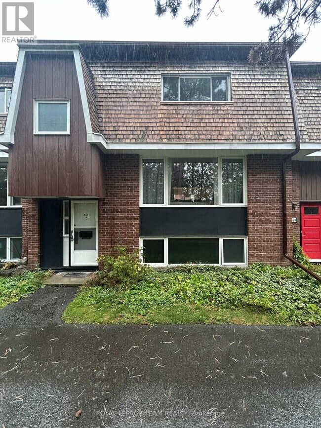 property at 761 Ridgewood Ave