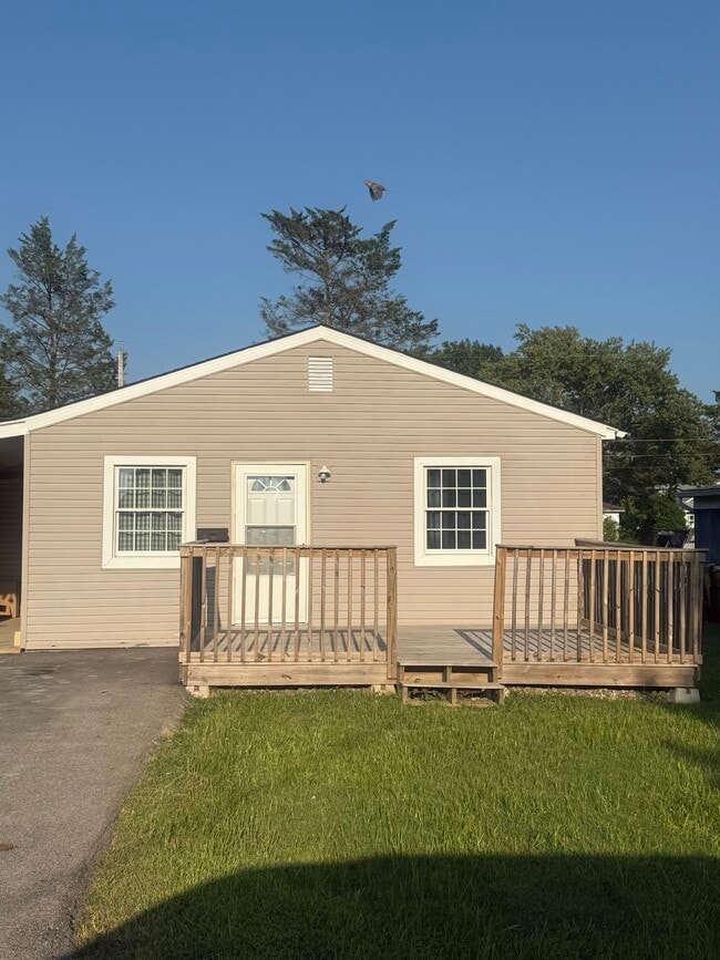 property at 224 N Yencer St
