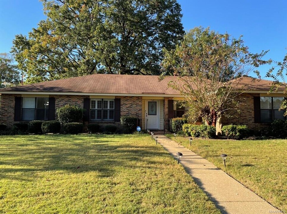 4078 Ray Dr in Montgomery, AL - Building Photo