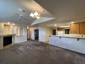 6087 E Mountain Oaks Dr in Flagstaff, AZ - Building Photo - Building Photo
