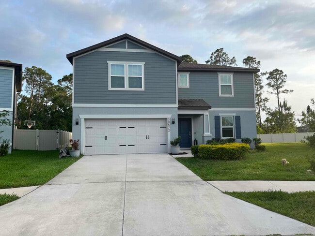 property at 30572 Thunderbird Dr