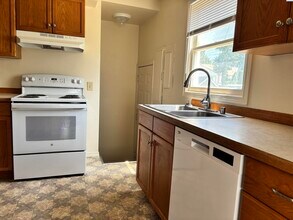 312 Craighill Ave in Richland, WA - Building Photo - Building Photo
