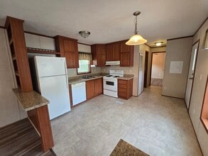 3783 NY-32 in Saugerties, NY - Building Photo - Building Photo