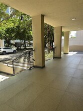 3410 Coral Wy in Miami, FL - Building Photo - Building Photo