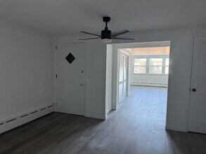 228 Philadelphia Ave in Egg Harbor City, NJ - Foto de edificio - Building Photo