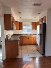 4607 7th Ave W in Bradenton, FL - Building Photo - Building Photo