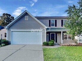 1003 Glen Hollow Dr in Indian Trail, NC - Building Photo