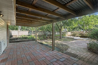 11461 Gator Ln in Gonzales, LA - Building Photo - Building Photo