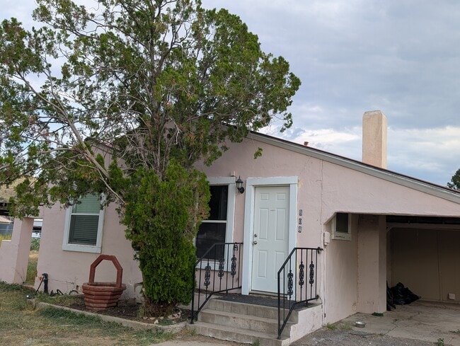 property at 908 W Avenue H