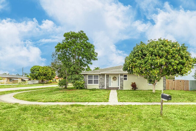 1518 Lee Ct