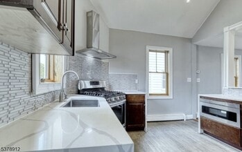 101 Carlton Ave in East Rutherford, NJ - Building Photo - Building Photo