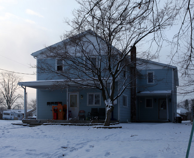 137 Stanley Ave in Findlay, OH - Building Photo - Building Photo