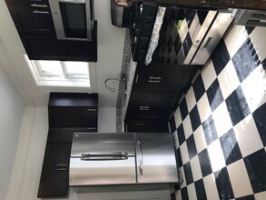 3705 W Belden Ave, Unit First Floor in Chicago, IL - Building Photo - Building Photo