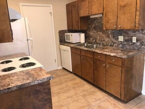 3142 Cedar Creek Dr in Shreveport, LA - Building Photo - Building Photo