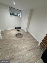 1847 Mintwood Pl NW in Washington, DC - Building Photo - Building Photo