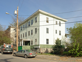 79 Douglas St Apartments