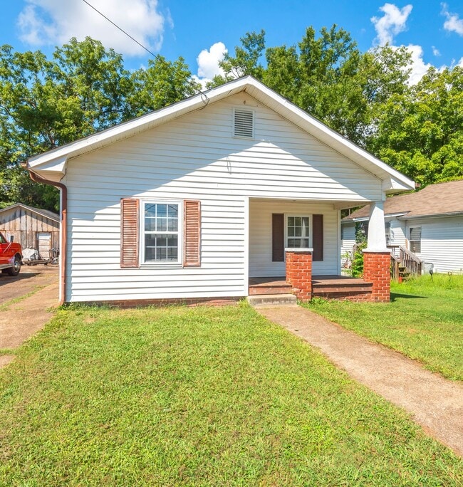 1869 Beech St SE in Knoxville, TN - Building Photo - Building Photo