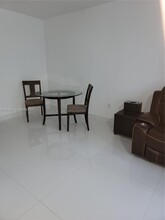 6300 SW 21st St in Miami, FL - Building Photo - Building Photo