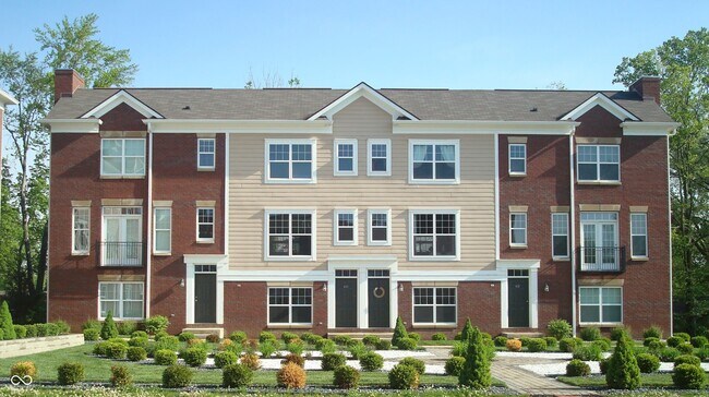 434 Neuman Way in Carmel, IN - Building Photo - Building Photo