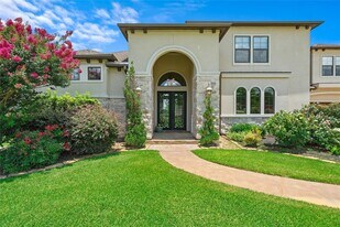 19182 Grandview Point in Montgomery, TX - Building Photo