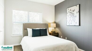 625 E Stassney Ln, Unit 4303 in Austin, TX - Building Photo - Building Photo