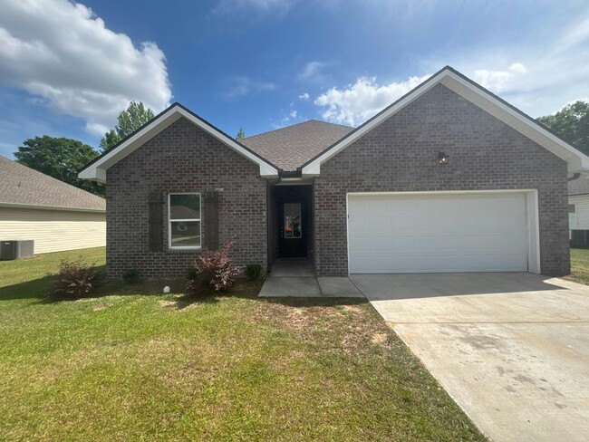 property at 304 Kennesaw Ave