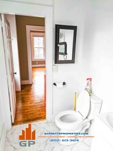 31 E State St, Unit 2 in Montpelier, VT - Building Photo - Building Photo